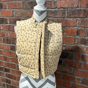 Vestique tan Quilted Floral Puffer Vest with Roses. Size Small.